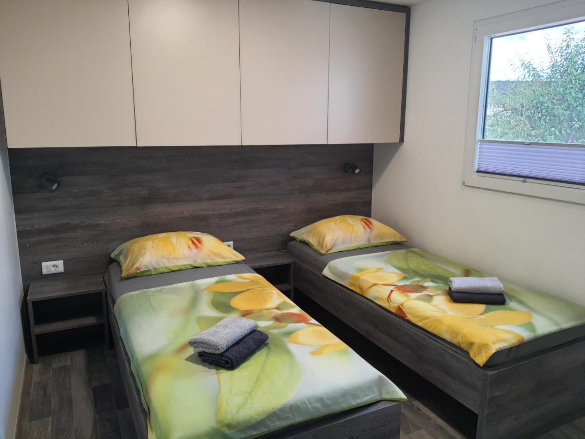 Mobile Home Tina 티스노 외부 사진