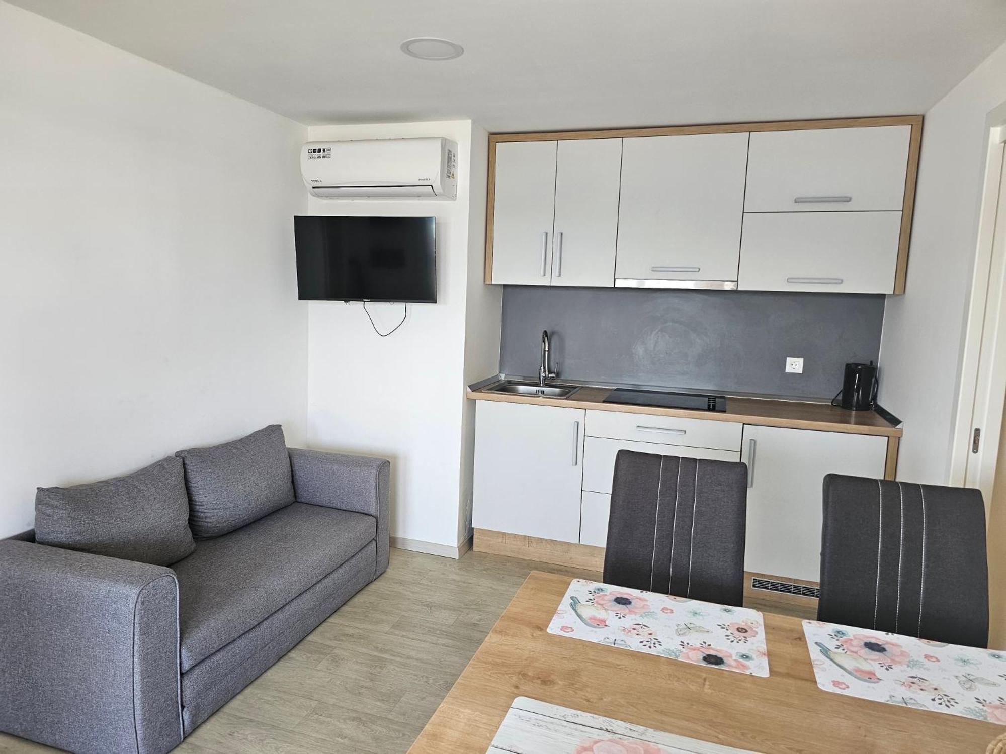 Mobile Home Tina 티스노 외부 사진