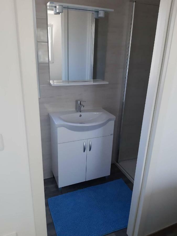 Mobile Home Tina 티스노 외부 사진